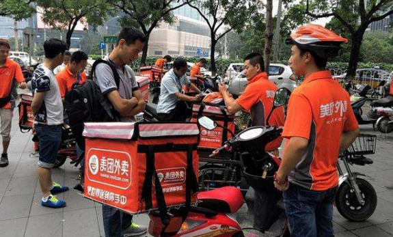 快餐业押宝外卖已过时，预付自提成行业效率提升新机会? 