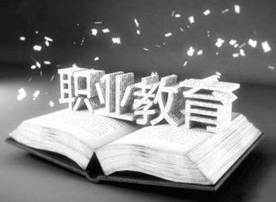 翡翠教育集团：IT职业教育未来只出众不出局  