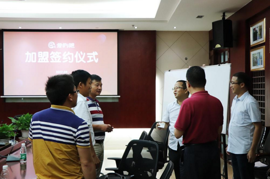 自动售餐机落地宜春景区！开启全新业务模式  
