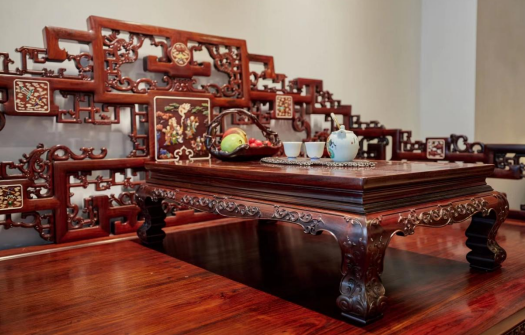 匠心传承明式风华，让中式审美重归世界主流——访正宗紫檀守护人钟杰武